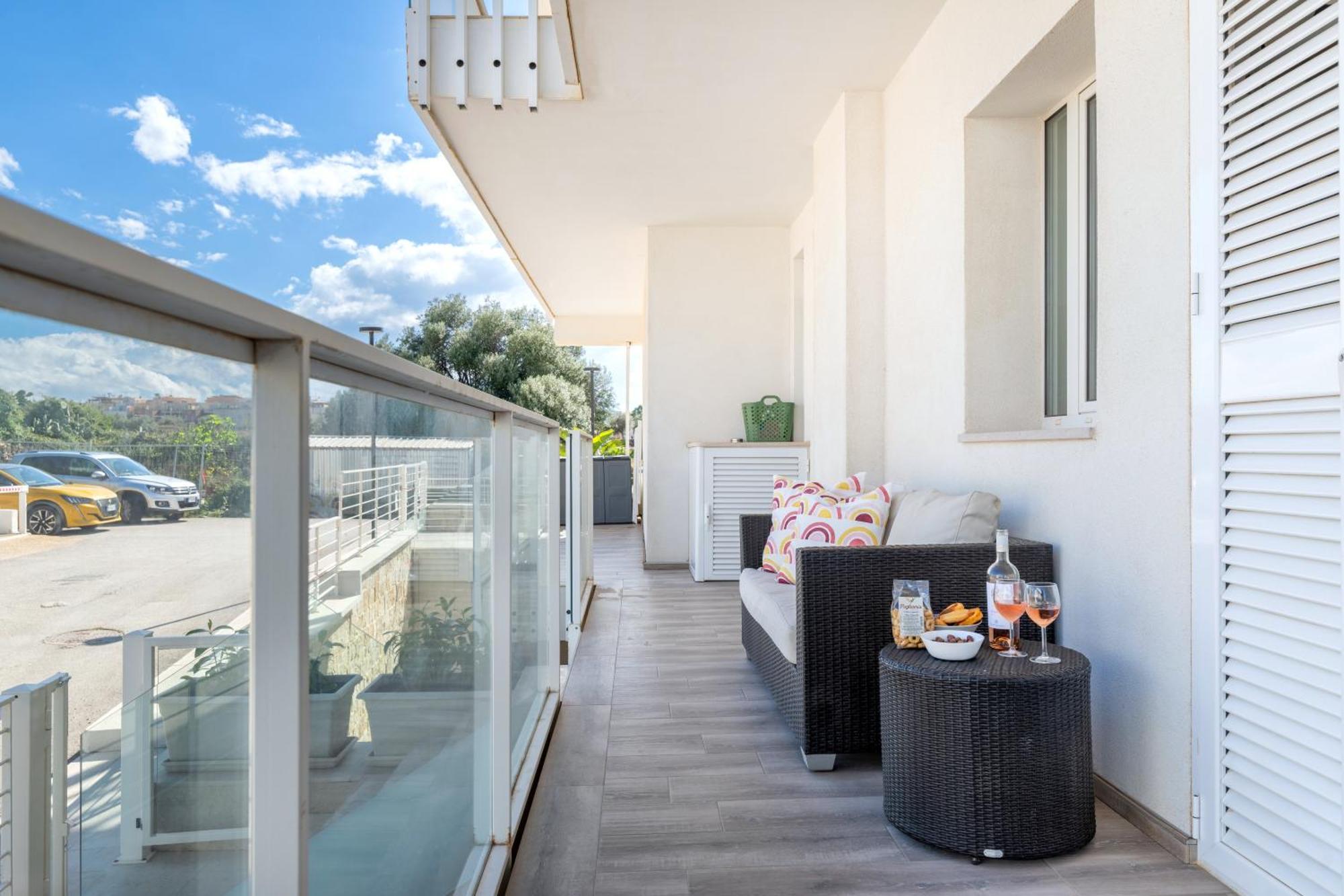 Exclusive Deluxe Apt Up To 6 People & Heated Tub Polignano a Mare Extérieur photo
