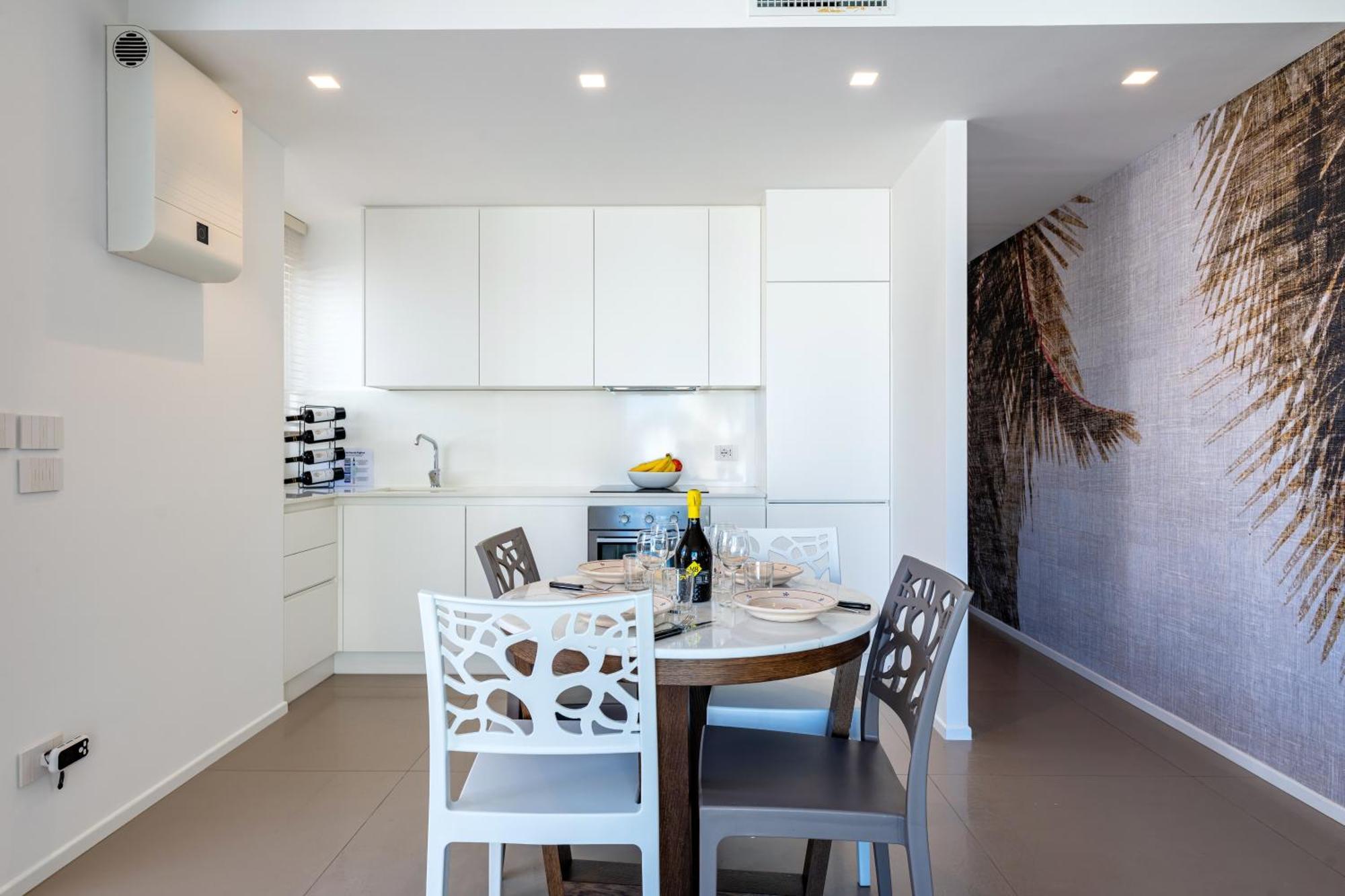 Exclusive Deluxe Apt Up To 6 People & Heated Tub Polignano a Mare Extérieur photo