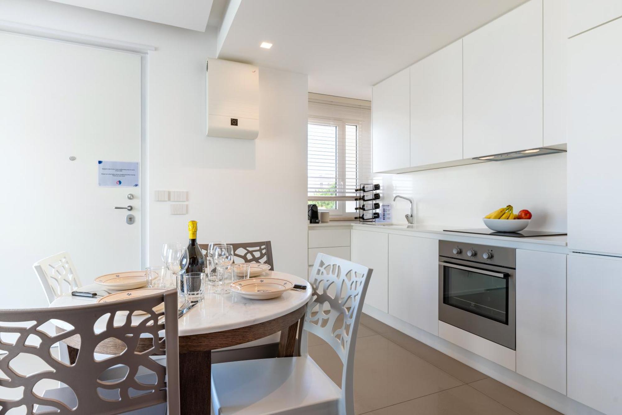 Exclusive Deluxe Apt Up To 6 People & Heated Tub Polignano a Mare Extérieur photo